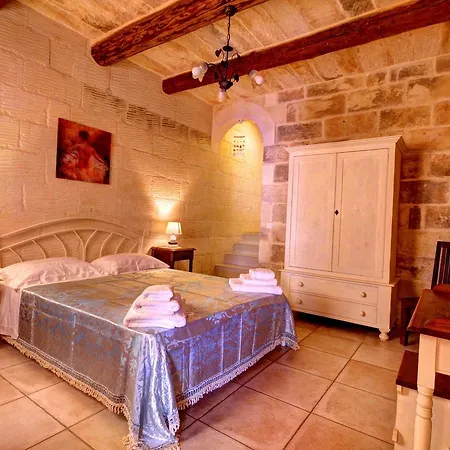 Pearl Of Gozo Adults Only Bed & Breakfast Xewkija