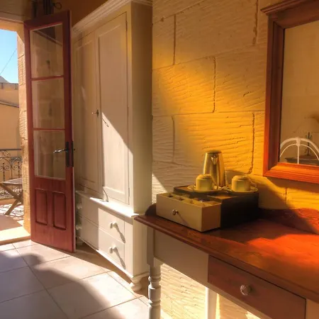 Bed & Breakfast Pearl Of Gozo Adults Only *